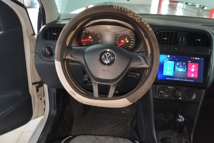 Used Volkswagen Polo 2016 1.4L Automatic Trendy Model Steering Wheel