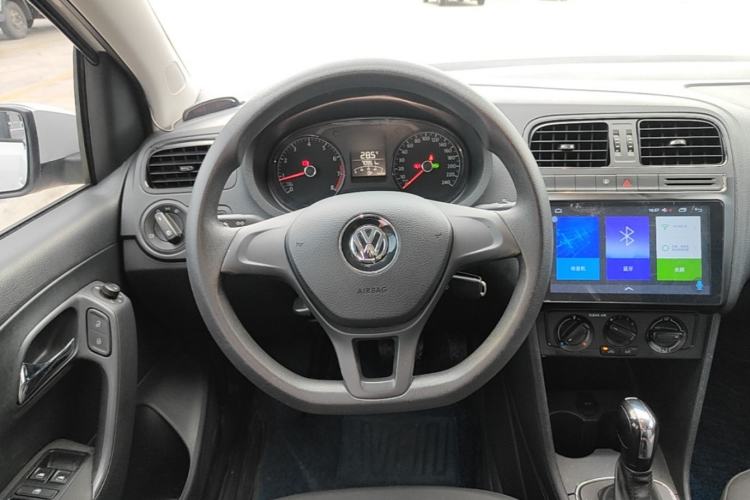 Used Volkswagen Polo 2016 1.4L Automatic Trendy Model Steering Wheel