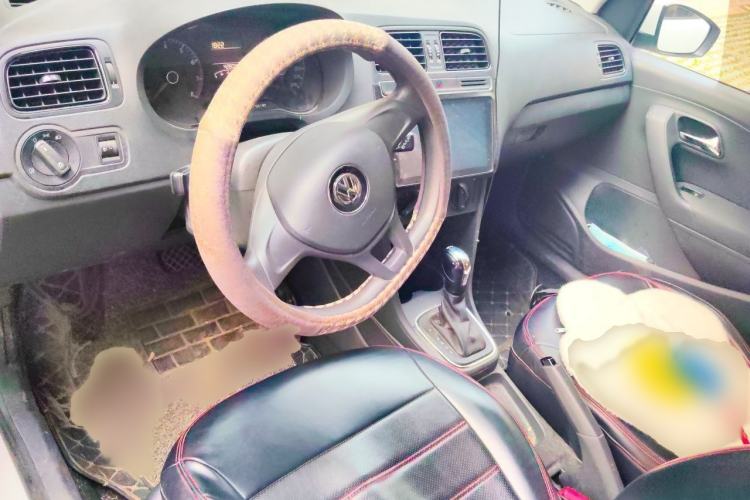 Used Volkswagen Polo 2016 1.4L Automatic Trendy Model Steering Wheel