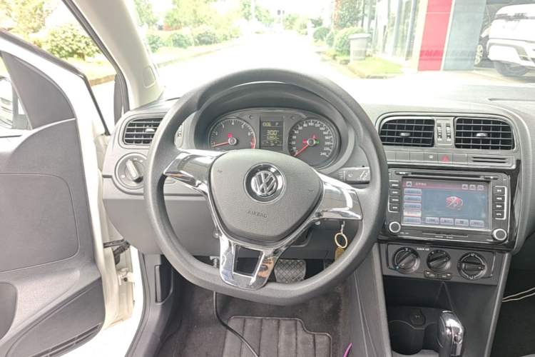 Used Volkswagen Polo 2016 1.4L Automatic Trendy Model Steering Wheel