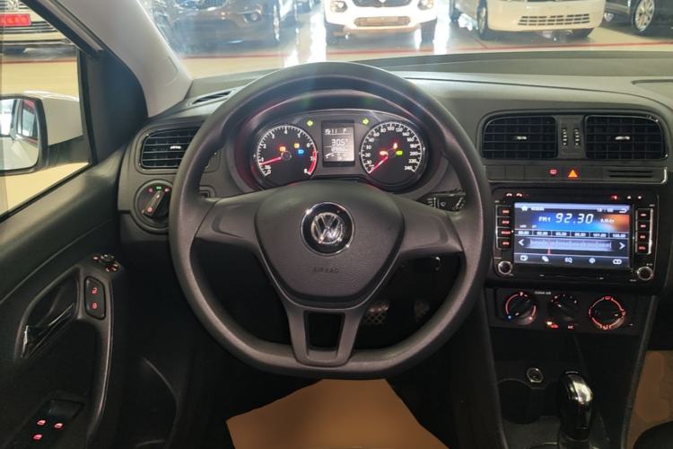 Used Volkswagen Polo 2016 1.4L Automatic Trendy Model Steering Wheel