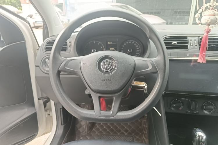 Used Volkswagen Polo 2016 1.4L Automatic Trendy Model Steering Wheel