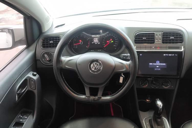 Used Volkswagen Polo 2016 1.4L Automatic Trendy Model Steering Wheel