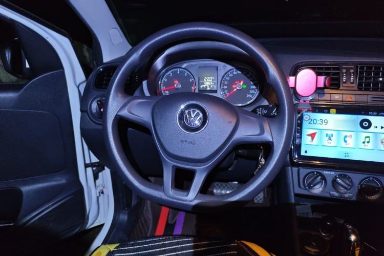 Used Volkswagen Polo 2016 1.4L Automatic Trendy Model Steering Wheel