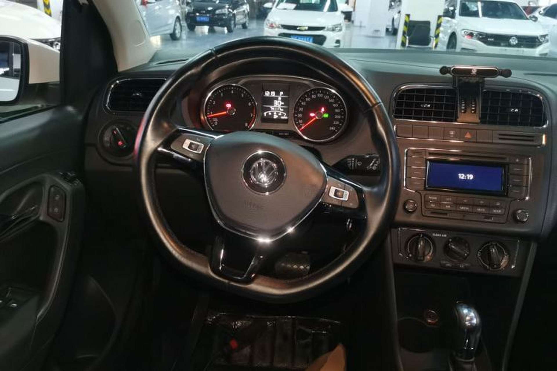 Used Volkswagen Polo 2016 1.6L Automatic Comfort Model Steering Wheel