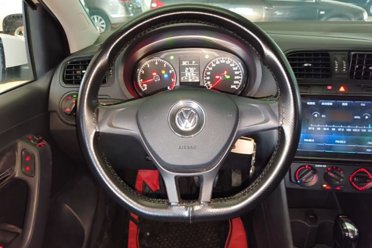 Used Volkswagen Polo 2016 1.4L Automatic Trendy Model Steering Wheel