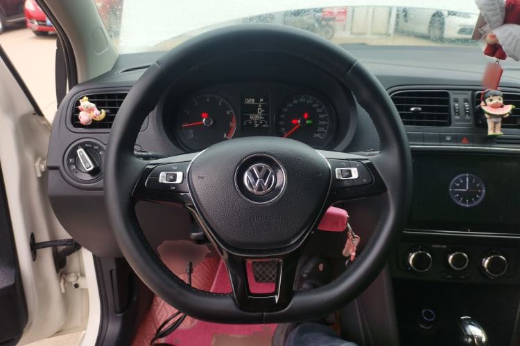 Used Volkswagen Polo 2016 1.4L Automatic Trendy Model Steering Wheel
