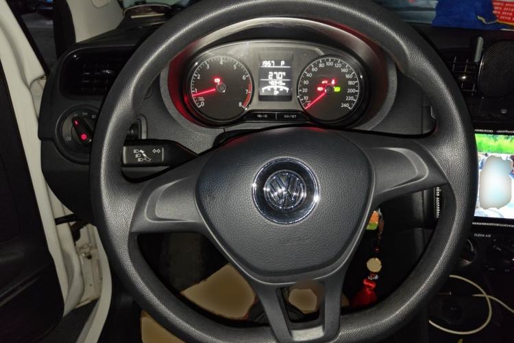 Used Volkswagen Polo 2016 1.4L Automatic Trendy Model Steering Wheel