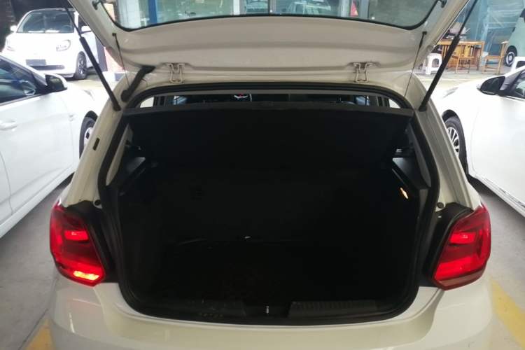 Used Volkswagen Polo 2016 1.4L Automatic Trendy Model Trunk