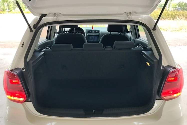 Used Volkswagen Polo 2016 1.4L Automatic Trendy Model Trunk