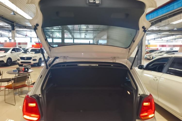 Used Volkswagen Polo 2016 1.4L Automatic Trendy Model Trunk