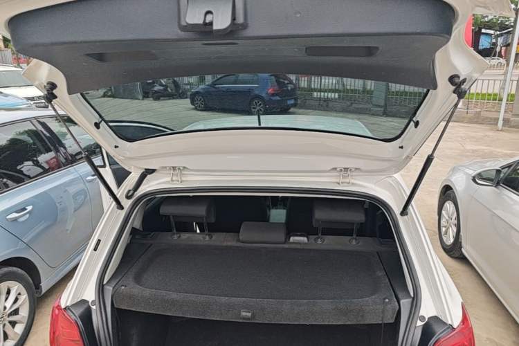 Used Volkswagen Polo 2016 1.4L Automatic Trendy Model Trunk