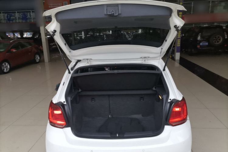 Used Volkswagen Polo 2016 1.4TSI GTI Trunk