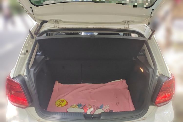 Used Volkswagen Polo 2016 1.6L Automatic Comfort Model Trunk