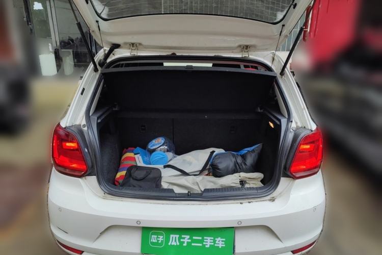Used Volkswagen Polo 2016 1.6L Automatic Comfort Model Trunk