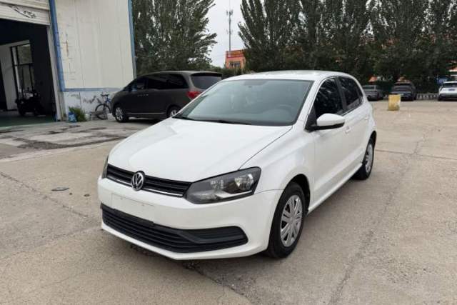 Ojetý Volkswagen Polo 2016 1.4L Manual Fashion Model