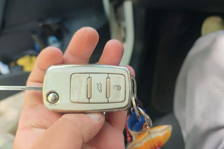 Used Volkswagen Polo 2016 1.4L Automatic Trendy Model Vehicle Key