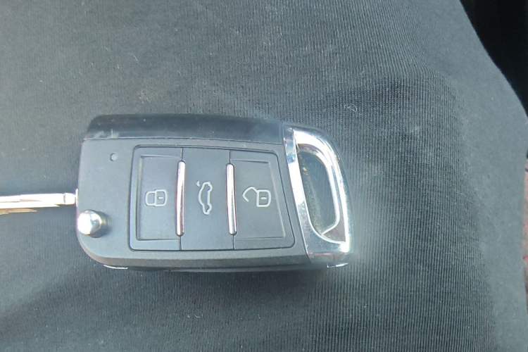 Used Volkswagen Polo 2016 1.4L Automatic Trendy Model Vehicle Key
