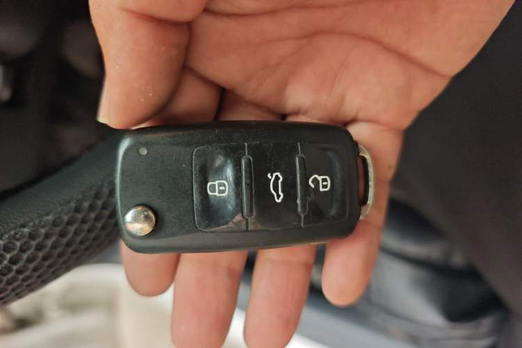 Used Volkswagen Polo 2016 1.4L Automatic Trendy Model Vehicle Key