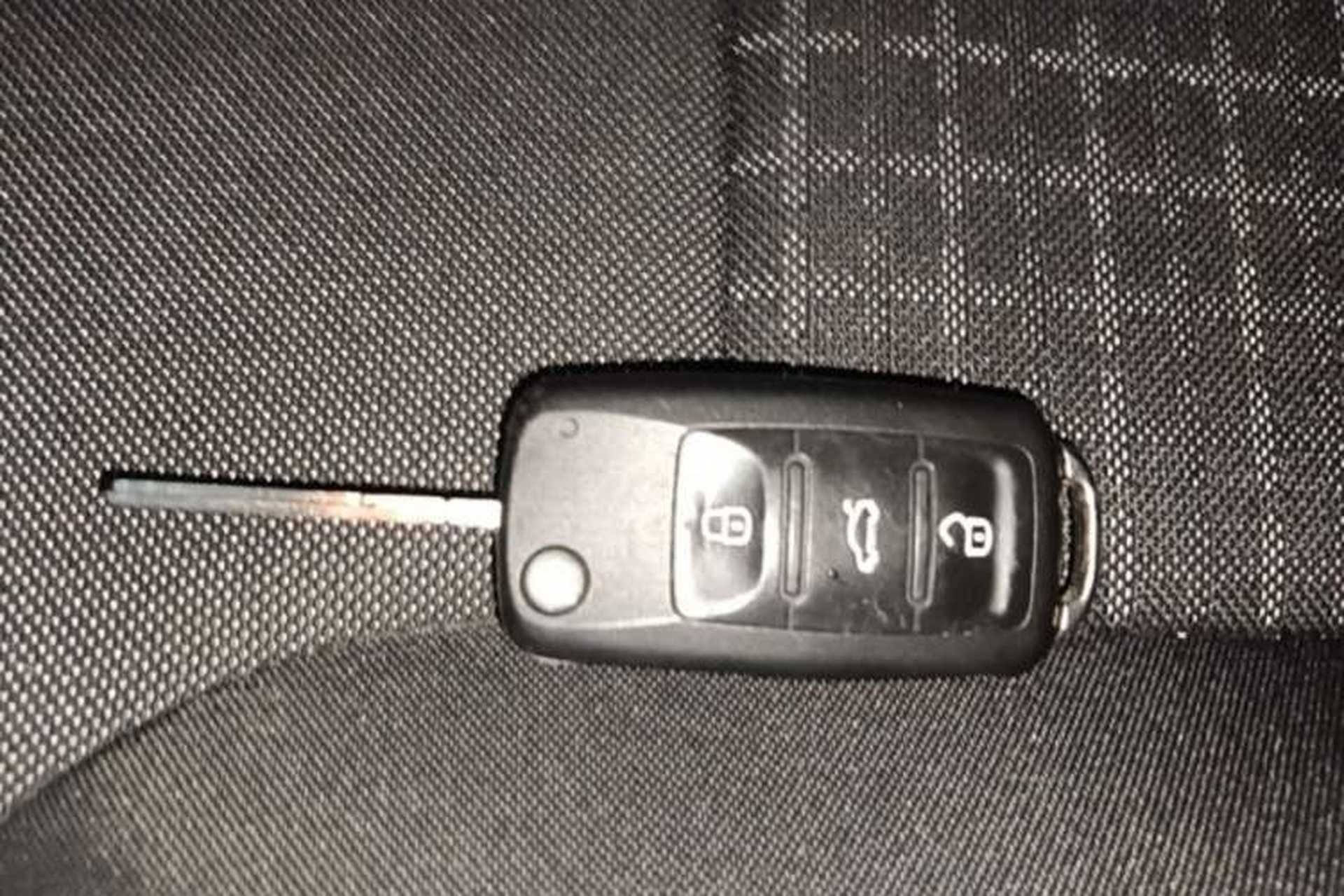 Used Volkswagen Polo 2016 1.6L Automatic Comfort Model Vehicle Key
