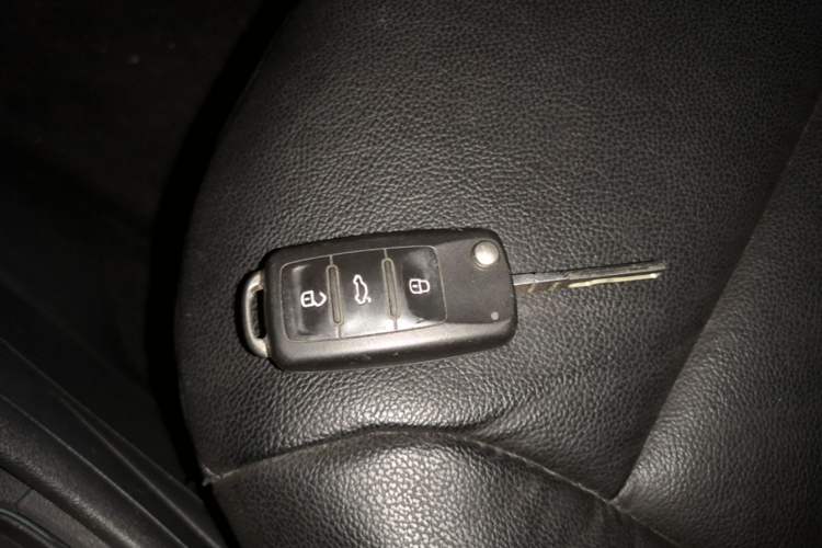 Used Volkswagen Polo 2016 1.4L Automatic Trendy Model Vehicle Key