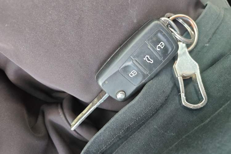 Used Volkswagen Polo 2016 1.4L Manual Fashion Model Vehicle Key