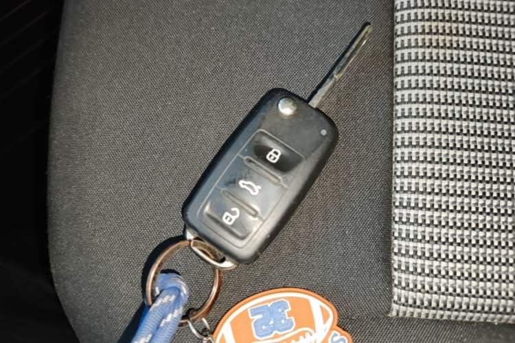 Used Volkswagen Polo 2016 1.4L Manual Fashion Model Vehicle Key