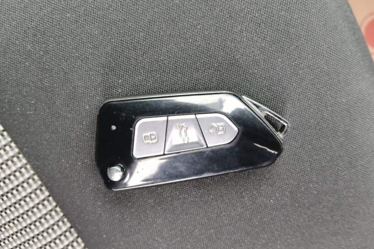 Used Volkswagen Polo 2016 1.4L Automatic Trendy Model Vehicle Key