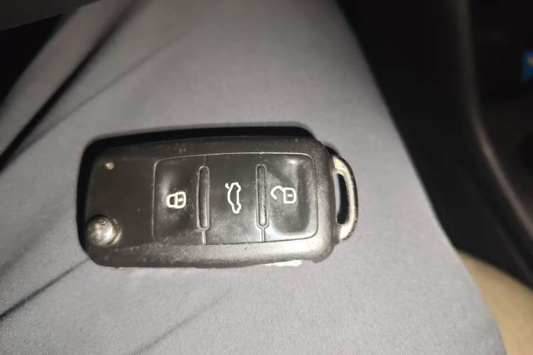 Used Volkswagen Polo 2016 1.4L Automatic Trendy Model Vehicle Key