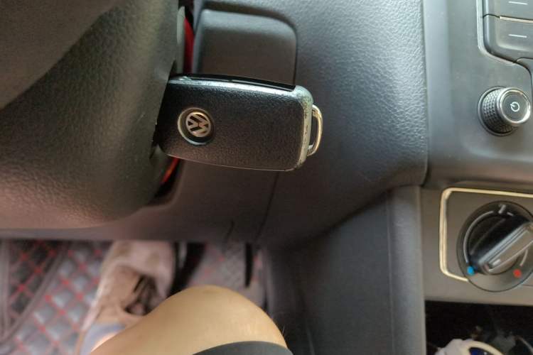 Used Volkswagen Polo 2016 1.6L Automatic Comfort Model Vehicle Key