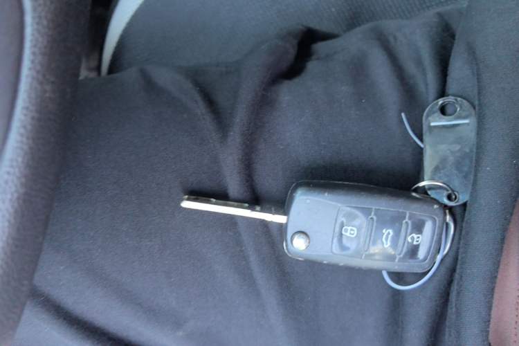 Used Volkswagen Polo 2016 1.4L Automatic Trendy Model Vehicle Key