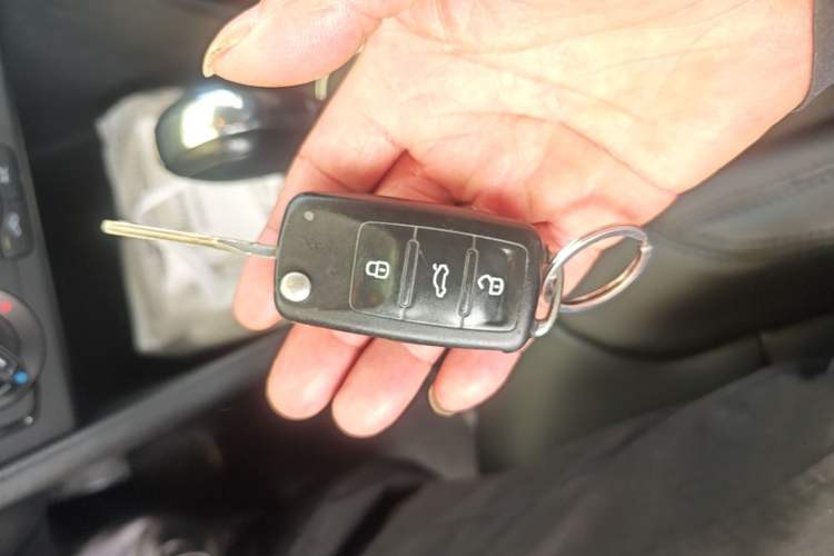 Used Volkswagen Polo 2016 1.4L Automatic Trendy Model Vehicle Key