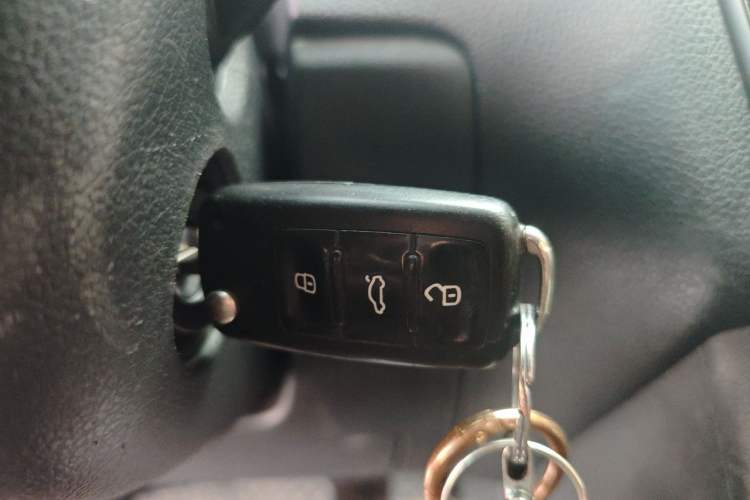 Used Volkswagen Polo 2016 1.4L Automatic Trendy Model Vehicle Key