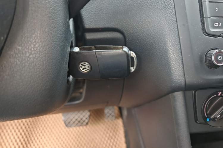 Used Volkswagen Polo 2016 1.4L Automatic Trendy Model Vehicle Key