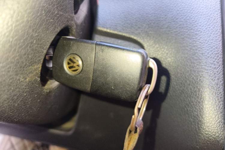 Used Volkswagen Polo 2016 1.4L Manual Fashion Model Vehicle Key