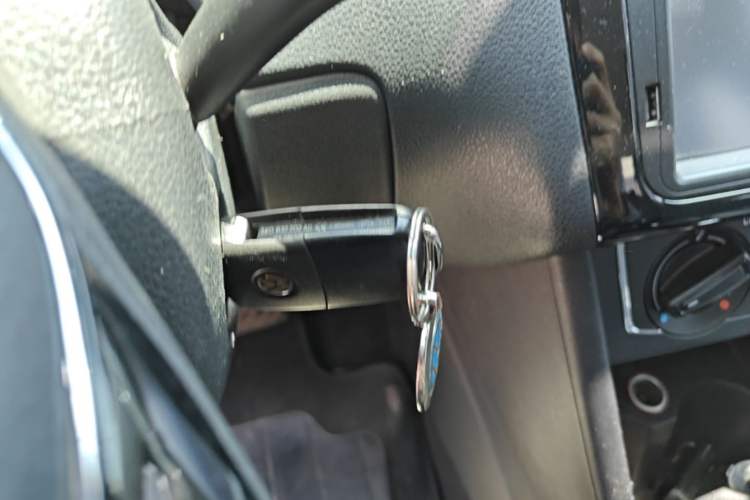 Used Volkswagen Polo 2016 1.6L Automatic Comfort Model Vehicle Key