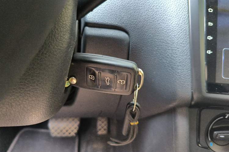 Used Volkswagen Polo 2016 1.4L Automatic Trendy Model Vehicle Key