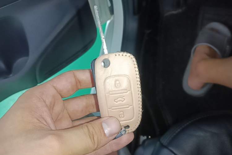 Used Volkswagen Polo 2016 1.6L Automatic Comfort Model Vehicle Key