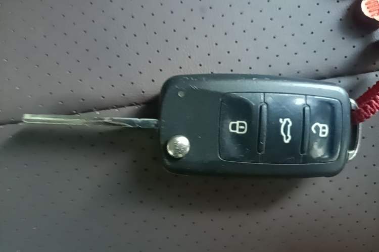 Used Volkswagen Polo 2016 1.4L Automatic Trendy Model Vehicle Key