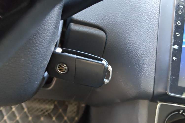 Used Volkswagen Polo 2016 1.6L Automatic Comfort Model Vehicle Key