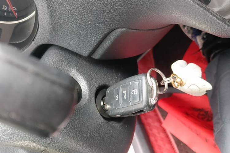 Used Volkswagen Polo 2016 1.6L Automatic Comfort Model Vehicle Key