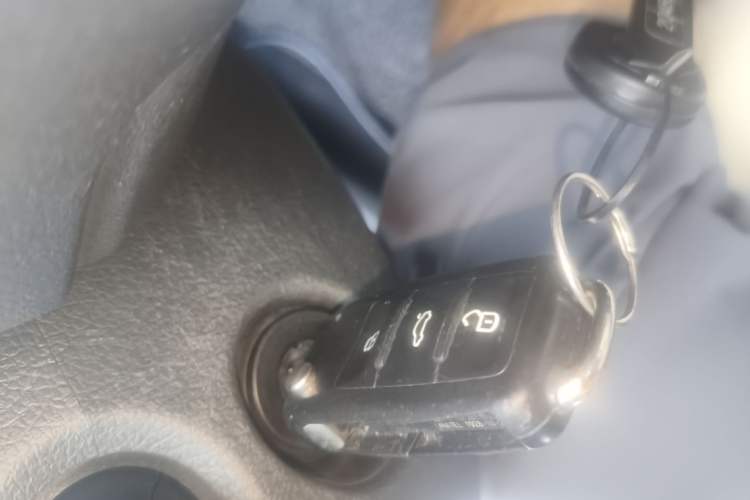 Used Volkswagen Polo 2016 1.6L Automatic Comfort Model Vehicle Key