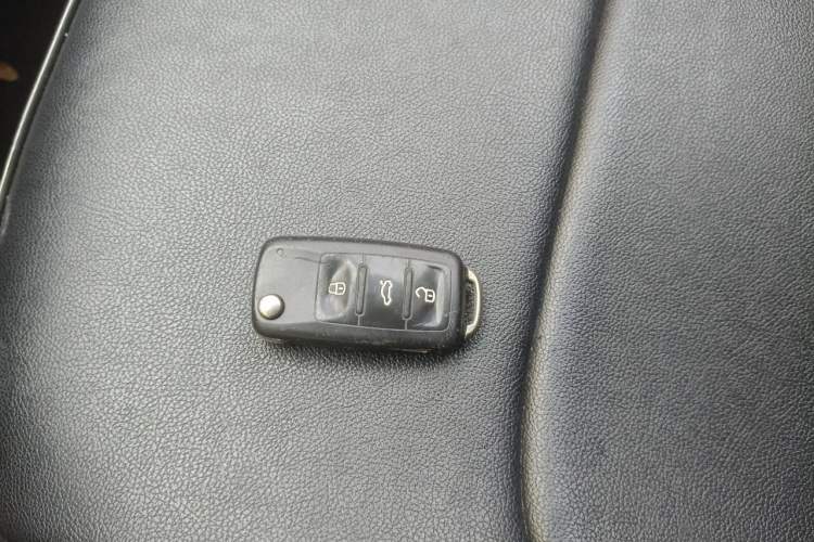 Used Volkswagen Polo 2016 1.4L Automatic Trendy Model Vehicle Key