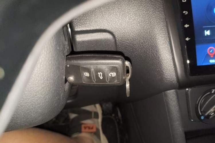 Used Volkswagen Polo 2016 1.6L Automatic Comfort Model Vehicle Key