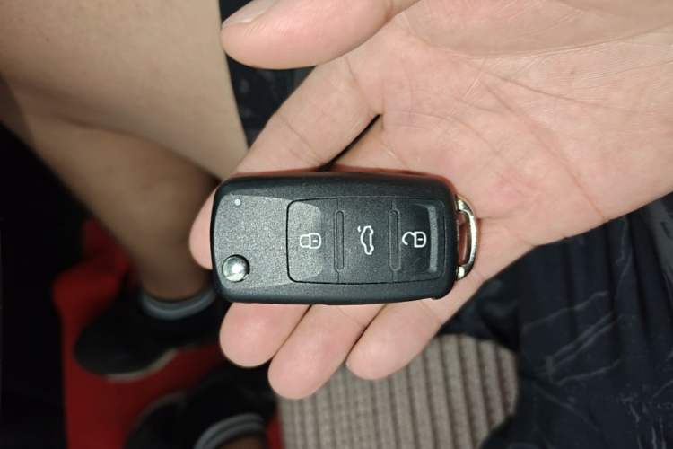 Used Volkswagen Polo 2016 1.4L Automatic Trendy Model Vehicle Key