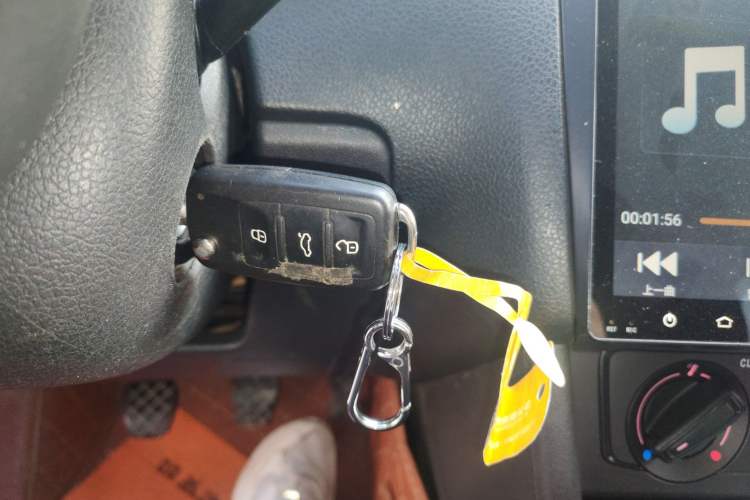 Used Volkswagen Polo 2016 1.4L Manual Fashion Model Vehicle Key