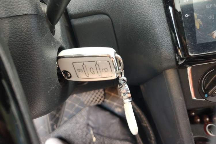Used Volkswagen Polo 2016 1.6L Automatic Comfort Model Vehicle Key