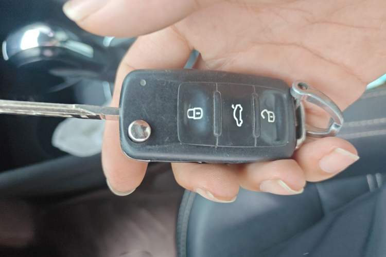 Used Volkswagen Polo 2016 1.4L Automatic Trendy Model Vehicle Key