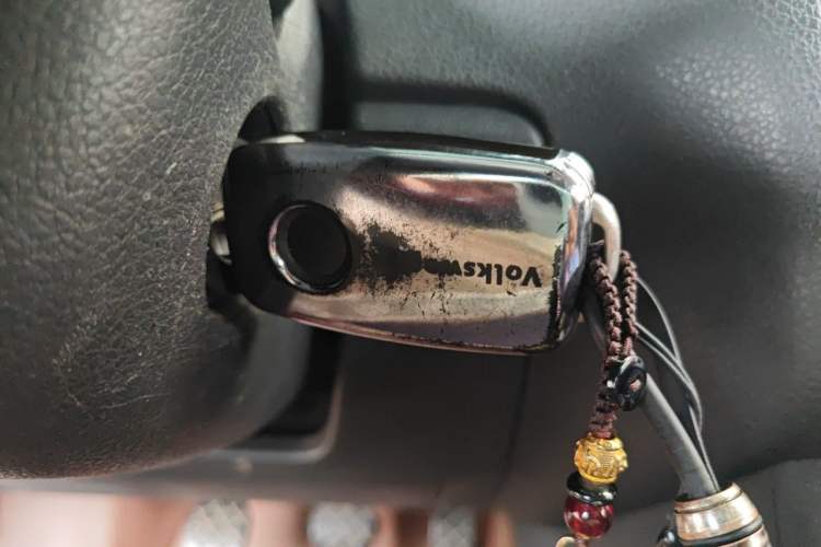 Used Volkswagen Polo 2016 1.4L Manual Fashion Model Vehicle Key