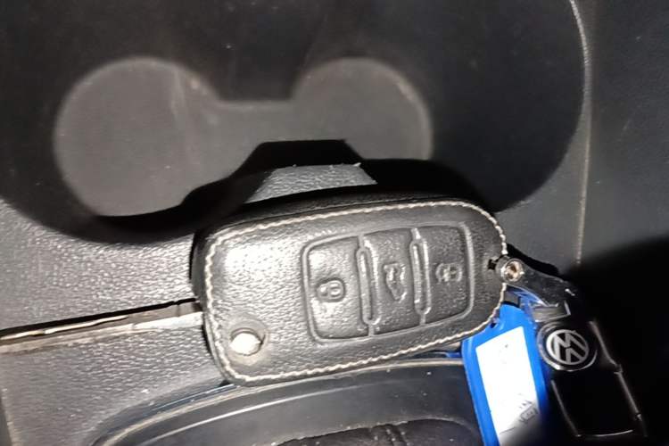 Used Volkswagen Polo 2016 1.4L Automatic Trendy Model Vehicle Key